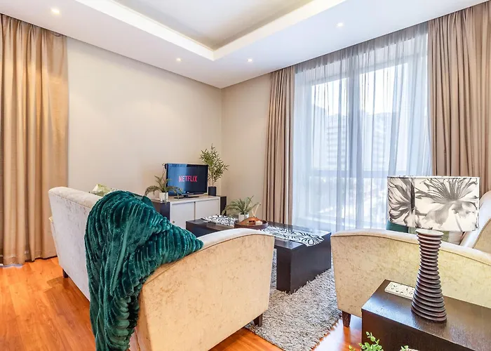 2 Bedroom Unit In Cape Town City Centre