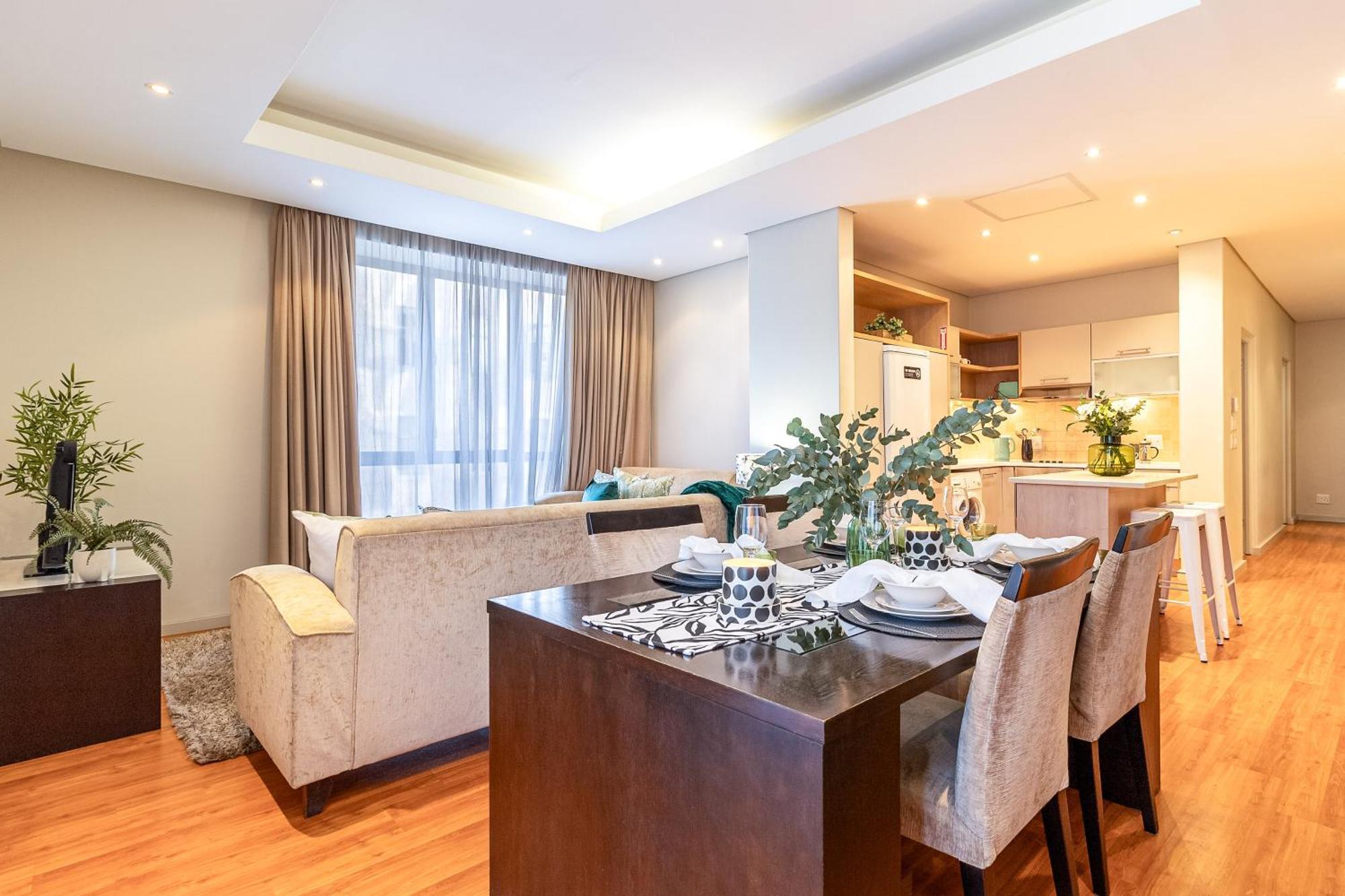 2 Bedroom Unit In Centre Appartement Kaapstad