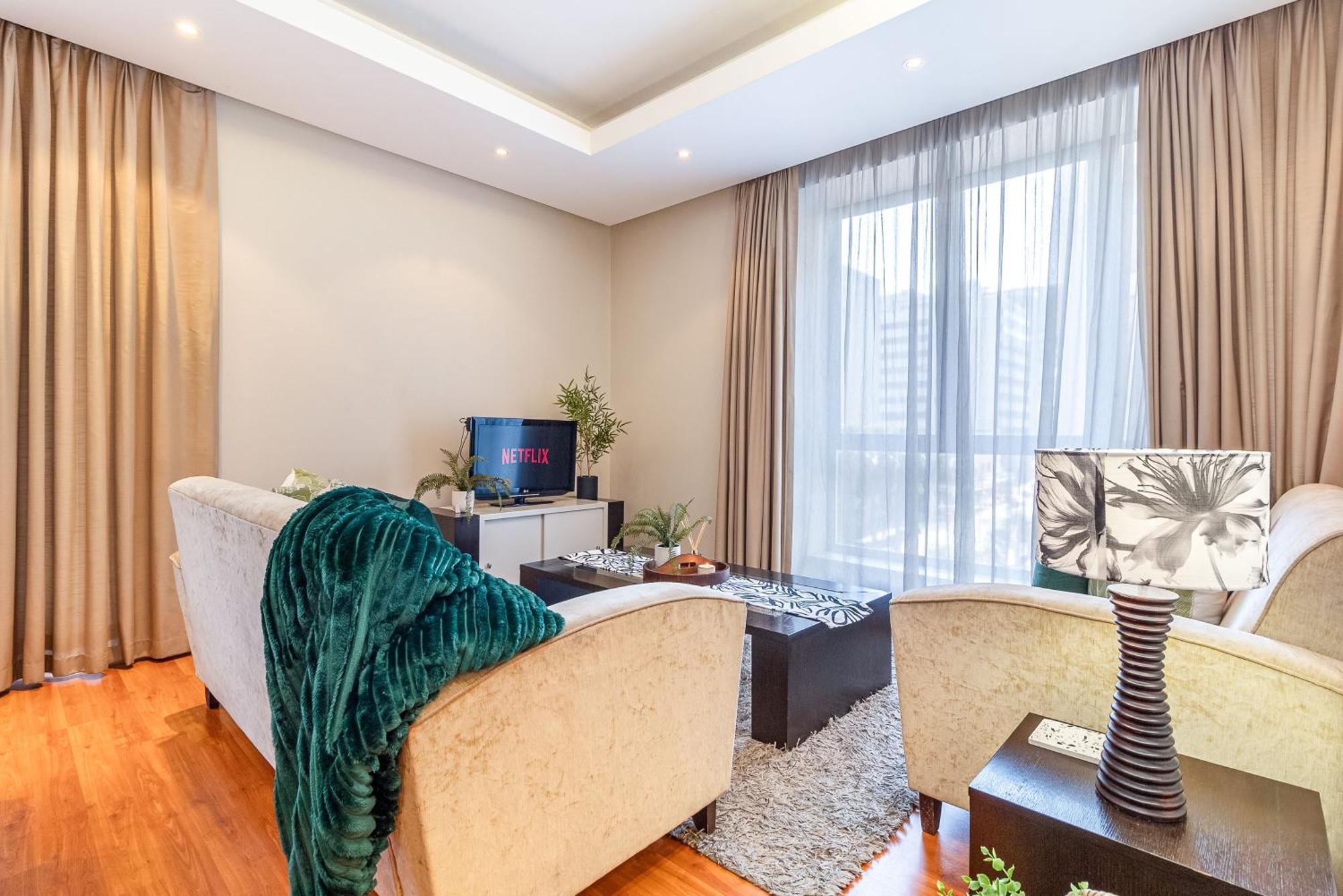 2 Bedroom Unit In Centre Appartement